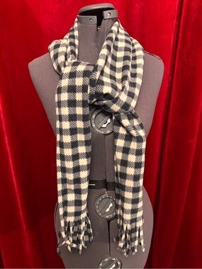 Black and White Gingham Fringe Scarf